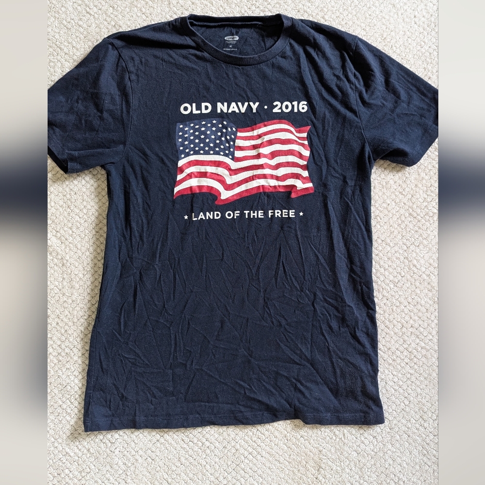 Old Navy Flag Tee - Picture 1 of 3